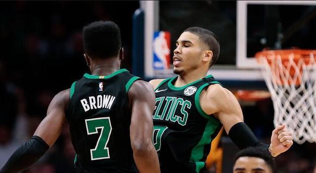  杰伦布朗天神下凡绿军加时险胜篮网稳固东部第二  